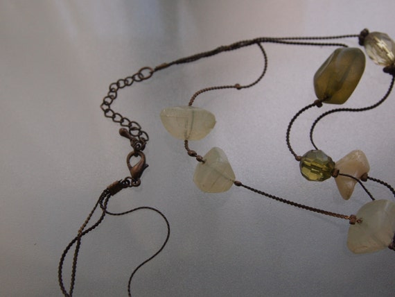 Vintage 1940’s  Quartz Glass necklace used in a m… - image 3