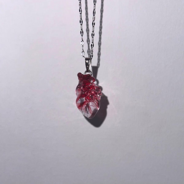 Personalized Red Handcrafted Heart Necklace - Handcrafted Drip Glue Pendant - Valentine's Day Gifts