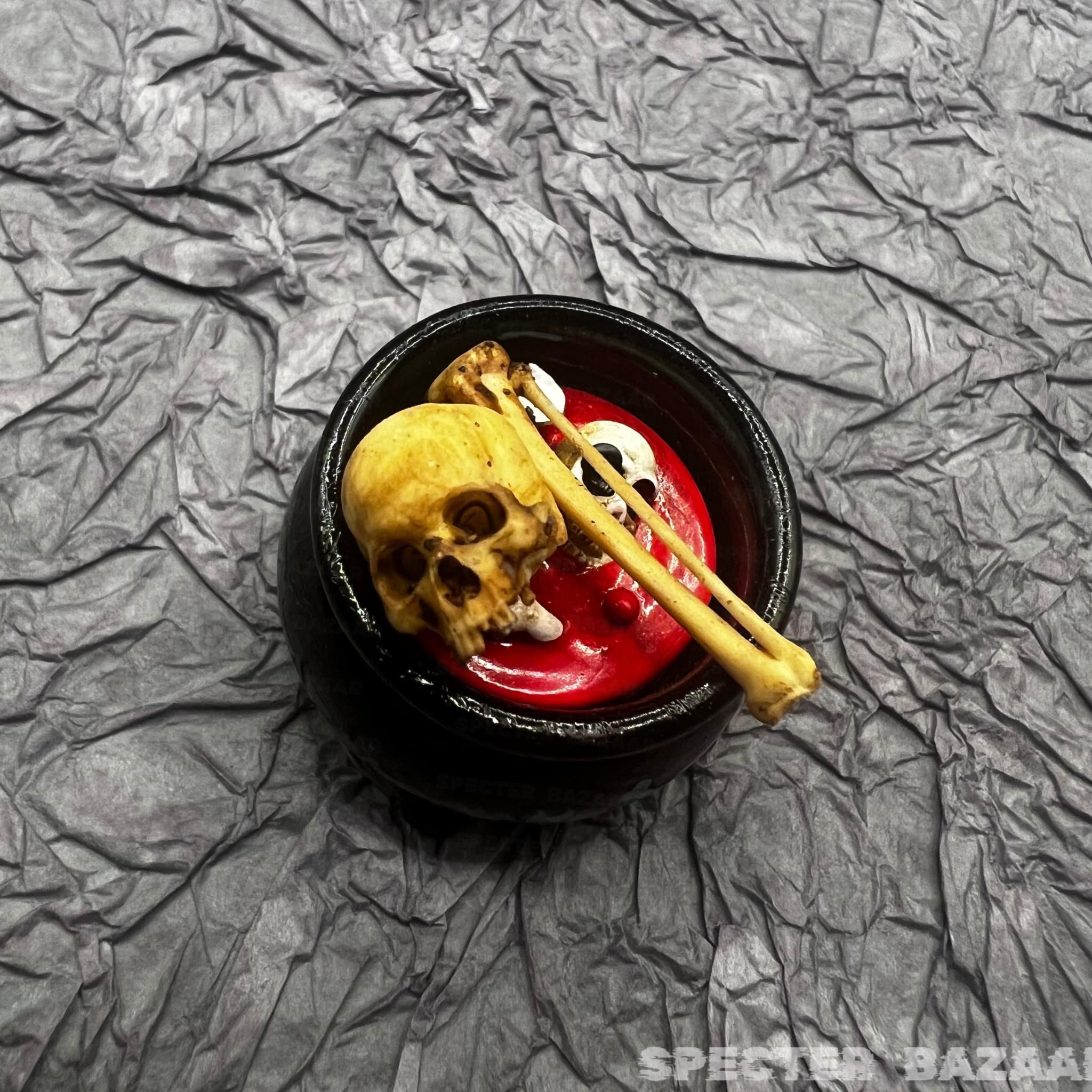 Hand-Painted 3D-Printed Resin Skulls - Perfect for Halloween Invitations and Thrilling Scene Settings