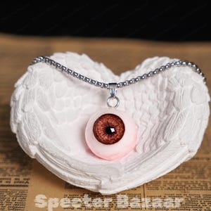 Hyper-Realistic Brown Eyeball Necklace, Creepy Cool Necklace, Gothic Gift for Brown-Eyed Loved Ones, Unique Resin Eyeball Pendant