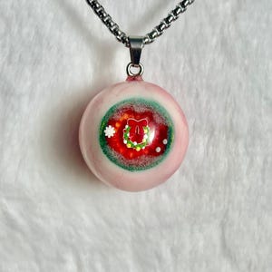 Handcrafted Resin Eyeball Jewelry, Sweet Eyeball Pendant, Gothic Charm Necklaces & Keychains, Chic Gifts for Goths, Unique holiday gift