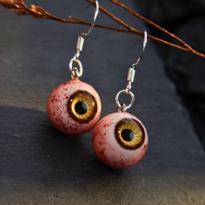 Realistic Bloody Brown Eye Earrings - Unique Gothic Eyeball Jewelry - Spooky Weird Witchcraft Horror Scary Oddity Unique Earrings