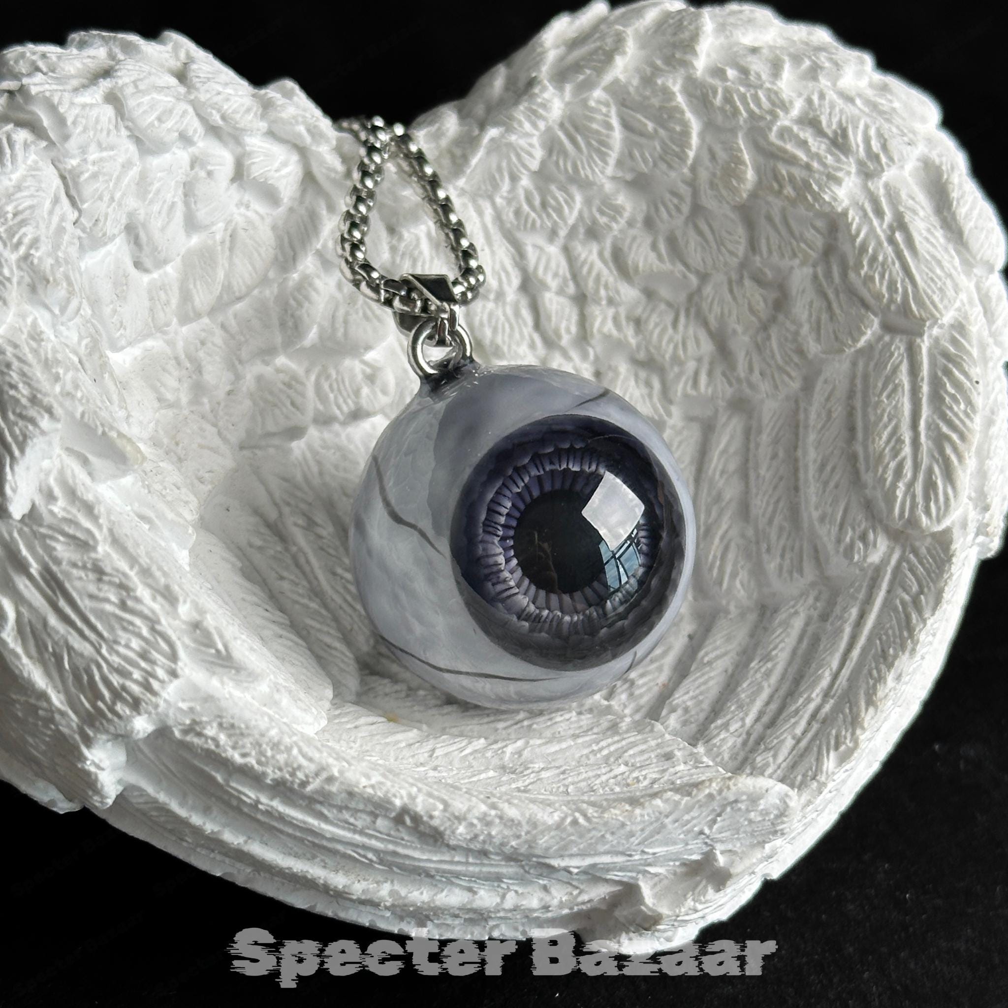 Eyeball Pendant - Etsy