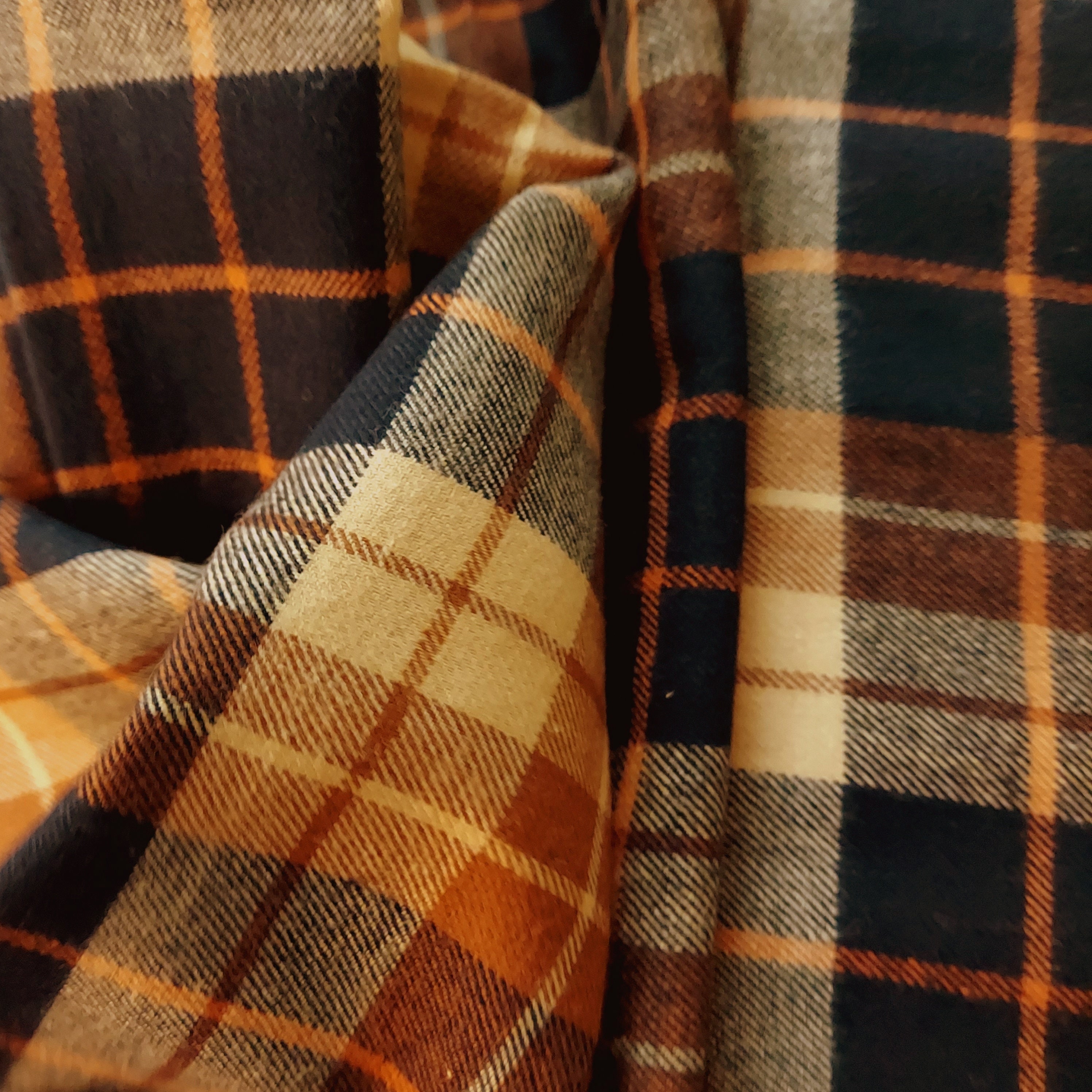 Plaid flannel fabric discount