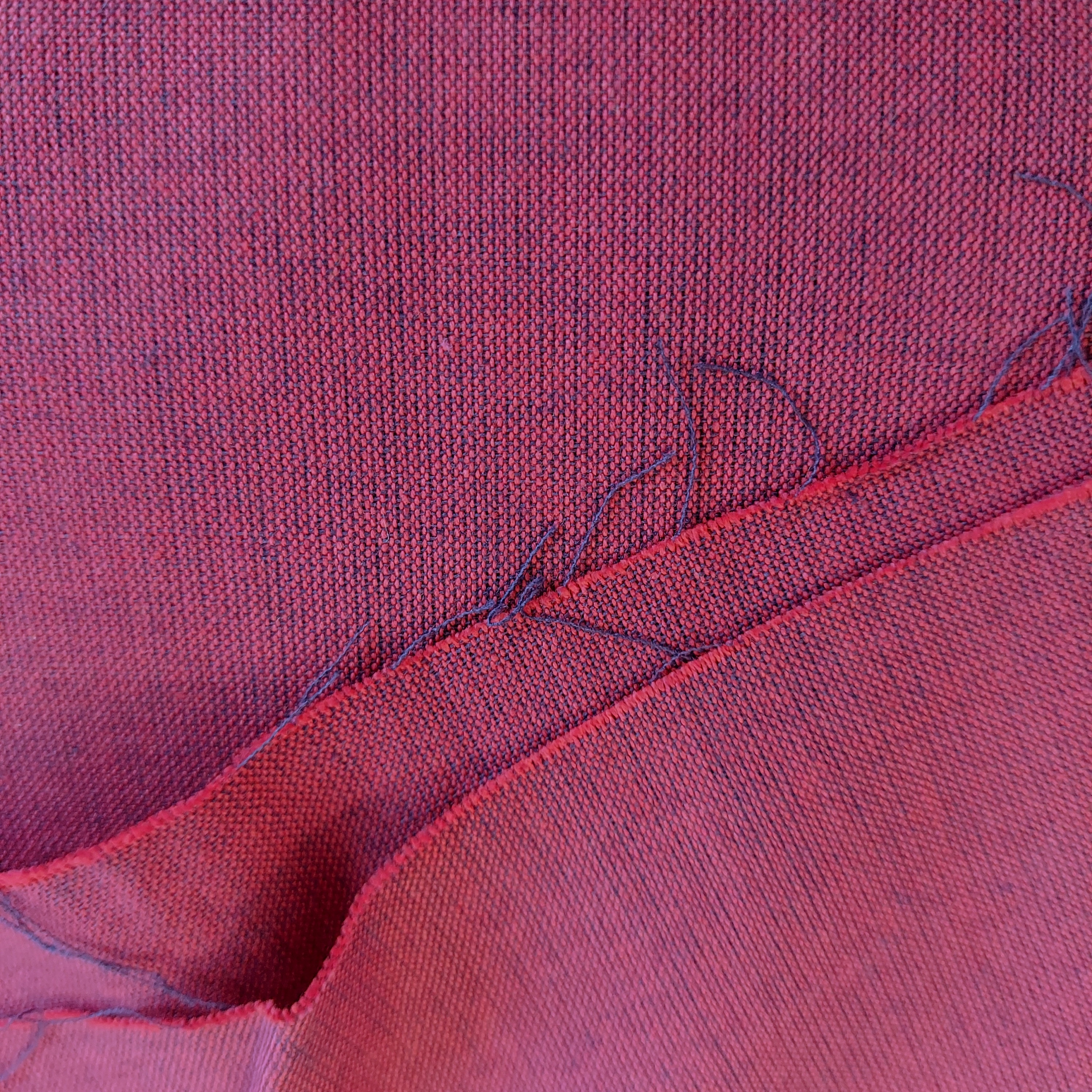 28-30 Buckram Fabric-10 Yard Roll