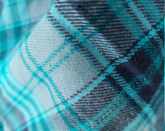 Textile Creations: Windstar Flannel Teal/Navy 060
