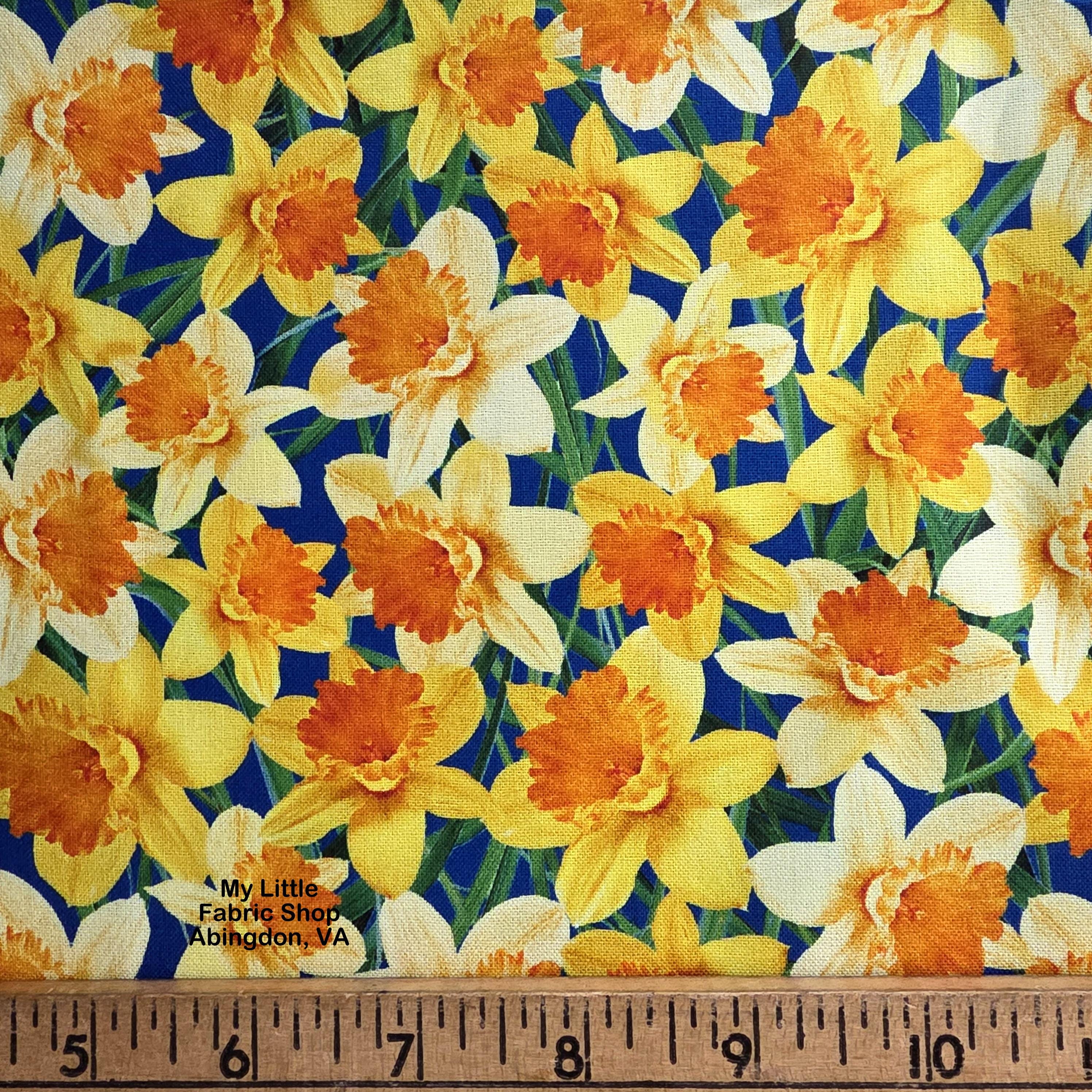 Cotton Fabric: Daffodil Dance Fleur CD2437 by Timeless Treasures - Etsy
