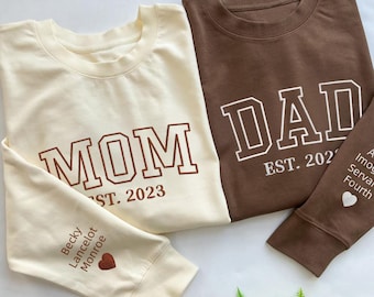 Personalized Mama Embroidered Sweatshirt, Custom Mom Dad Embroidery Hoodie, New Mom Outfit, Pregnancy Reveal Clothing, Mother's Day Gifts