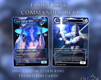 Może przedstawiać: Dwie niestandardowe karty kolekcjonerskie do talii Commander Elden Ring, przedstawiające Lunar Princess Ranni i The Tarnished. Karty zawierają szczegółowe ilustracje postaci, tekst gry i statystyki. Tekst brzmi Elden Ring Commander Deck oraz 100+ Custom Elden Ring Themed EDH Cards.