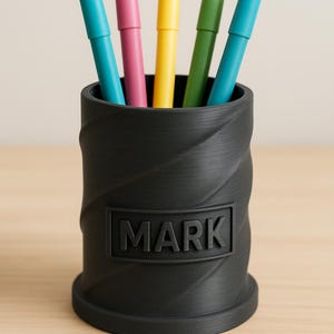 Personalized Spiral Pen Holder – Custom 3D Printed Name Desk Organizer – Visible Layer Lines Gift for Him, Her, Teacher, Boss, Coworker