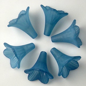 1018luc23-14 Flower Beads Frosted 350ct Trumpet Acrylic  Morning Glory Bugle Blue 23mm x 21mm