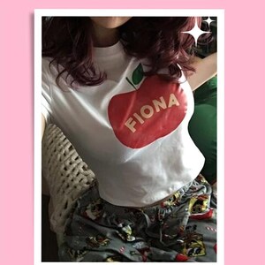 Fiona Apple babytröja - Vintage-tröjor, band-babytröja, 80-90-talsskjorta, Y2K-babytröja, 90-talsbabytröja, Fiona Apple-skjorta, sorority-tröja bild 3