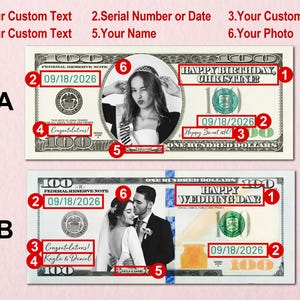 Puede incluir: Dos billetes de $100 personalizados. Un billete presenta una foto y el texto "&iexcl;FELIZ CUMPLEA&Ntilde;OS CHRISTINE!" y "&iexcl;Felicitaciones!". El otro billete presenta una foto y el texto "&iexcl;FELIZ D&Iacute;A DE LA BODA!" y "&iexcl;Felicitaciones! Kayla & Daniel!"