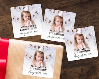 Aangepaste fotostickers voor verjaardag, gepersonaliseerde verjaardagssticker, kinderverjaardagssticker, decor verjaardagsfeestje, stickers verjaardag gunst, tags