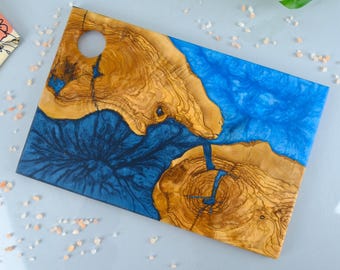 Personalized Olive Wood Charcuterie Board, Epoxy Resin Art,