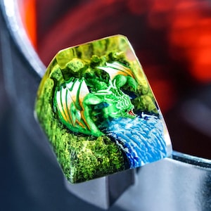 Green Dragon Backlit Artisan Keycap – Custom SA Keycap for Cherry MX Mechanical Keyboards, Animal-Themed Gaming Keycap