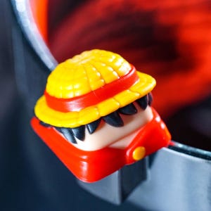 Custom Lu/ff.y O.ne Pi.ec.e Keycap Set for Mechanical Keyboards – Japanese Anime Keycaps for Gaming Setup, Unique Gift for Fans and Gamers