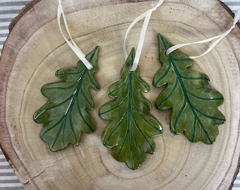 Handmade ceramic oak leaf pendant, autumn decoration, seasonal decoration, Easter, birthday, unique gift, nature