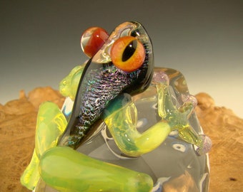 Frog on a Rock Sculpture Paperweight figurine Dichroic curio home art Kenny Talamas ( Ready to Ship )