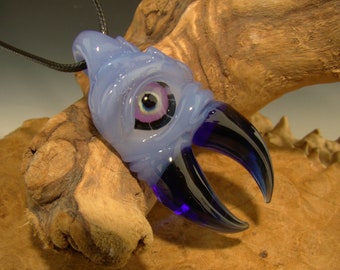 Glass Pendant Warlock Creature Claw Eye cosplay necklace Focal Bead lampwork by Eli Mazet VGW