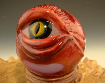 2" Glass Eye MONSTER Marble Red Glass Eyeball Lampwork Eye Orb home curiosa kunst van Mazet