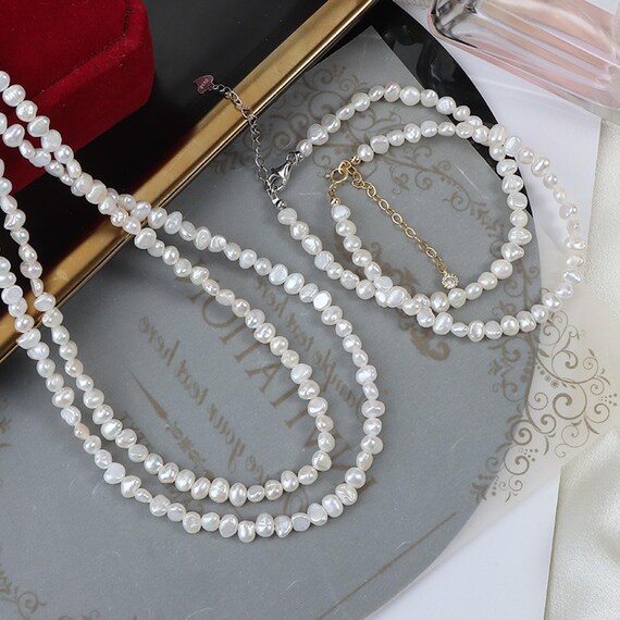 Broken Silver Baroque Natural Freshwater Pearl Clavicle Chain