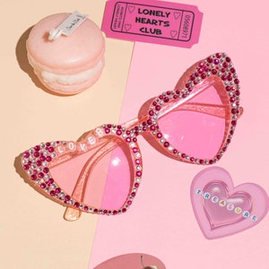 Gafas de sol con diamantes de imitación de corazón de colores personalizados, gafas de cristal para despedida de soltera, gafas de sol de fiesta, brillantes, gafas de sol PERSONALIZABLES, fiesta