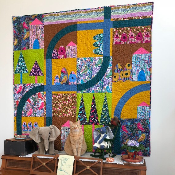 Free Spirit Conservatory by Anna Marie Horner PWMF001 Cherry Courthope Cotton