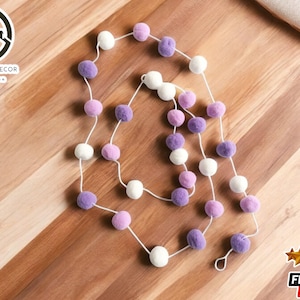 Girlande Filz Pom-Poms Banner | Regal Mantel Hängedekoration | Baby Junge Kinderzimmer Spielzimmer | Umweltfreundliche Woll-Wohnaccessoires