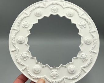 Dolls House Decorative Miniature Ornate Moulding Ceiling Panel Ring 1:12 Scale