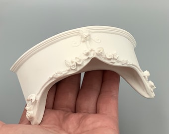 Dolls House Miniature 1/12 Rose Bed Canopy White Resin Pelmet bedroom decor