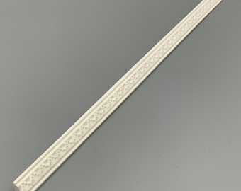 Dolls House Miniature 1/12 Small Leaf Coving Crown Moulding White Resin Period Architectural Feature by RepliCast Miniatures