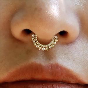 Silver little Star Septum Ring Clicker, Stunning Septum Jewelry 16G, 8mm Daith Earring Ring,Septum Piercing Hoop,Gold Helix Ring,Tragus Hoop