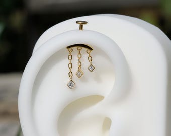 Diseñado para perforaciones de hélice vertical/pendientes colgantes de triple piedra cuadrada para hélice vertical/aretes de titanio sin rosca de 16, 18 y 20 g con parte trasera plana.