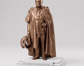 Winston Churchill - Knight of the Garter Statue – British War time Leader