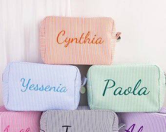 Personalized Embroidered Name Seersucker Makeup Bag, Bridal Party Gifts, Embroidered Makeup, Travel makeup Bag, Christmas Gift, Gift for Her