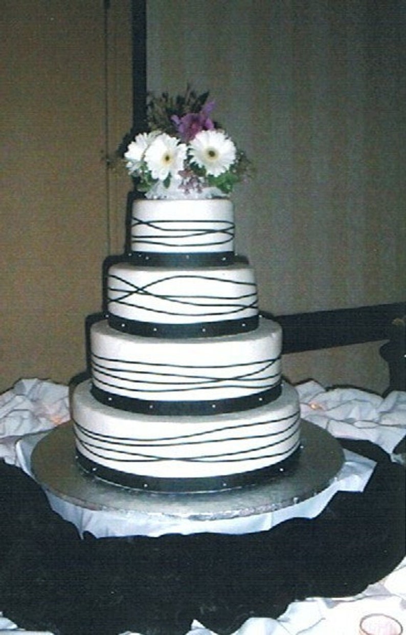 Your Own Custom Replica Mini Wedding Cake-Miniature Ornament/Statue Unique Gift-Made to Order main image 1