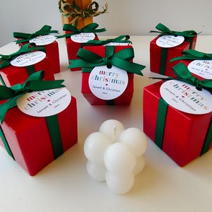 Bomboniere per decorazioni natalizie, regali di Natale, bomboniere di Buon Natale, candele a forma di albero di pino, bomboniere personalizzate di Natale, regali per la tavola di Natale,