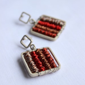 Square red Dangle earrings made of Sterling silver and copper tangle wire, Super lightweight, Wire wrapping Tangle earrings image 1