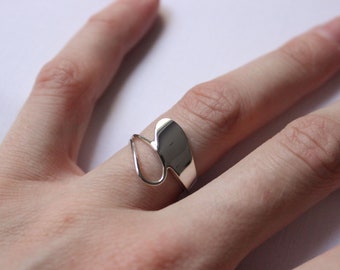 Drops Ring, Smooth Ring in Sterling silver, Made to order in your size, Polished or Matte