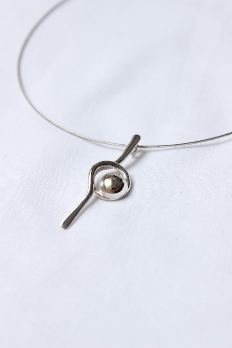 Tiny line and Point Pendant Sterling silver Polished Medium-size pendant Delicate Simple image 1