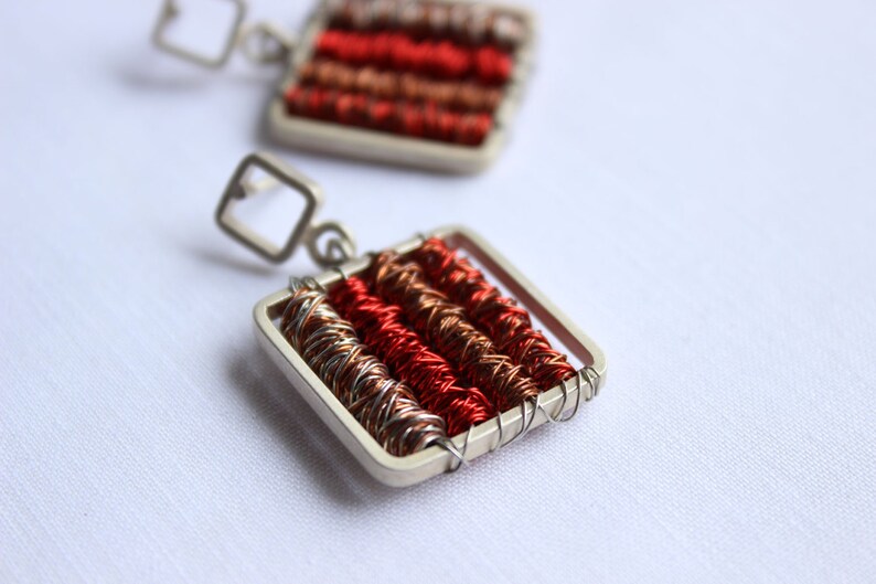 Square red Dangle earrings made of Sterling silver and copper tangle wire, Super lightweight, Wire wrapping Tangle earrings image 4