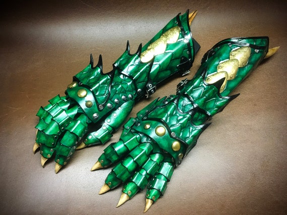 Leather Dragon gauntlets inspired by Skyrim - GOT - LOTR - smaug - Dragons