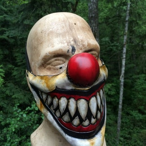 Leather sharp tooth clown mask image 2