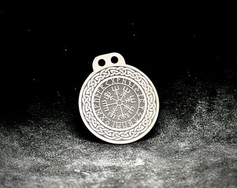 Silver Viking pendant Vegvisir Norse Viking compass amulet Silver rune compass necklace with a Celtic knot work border