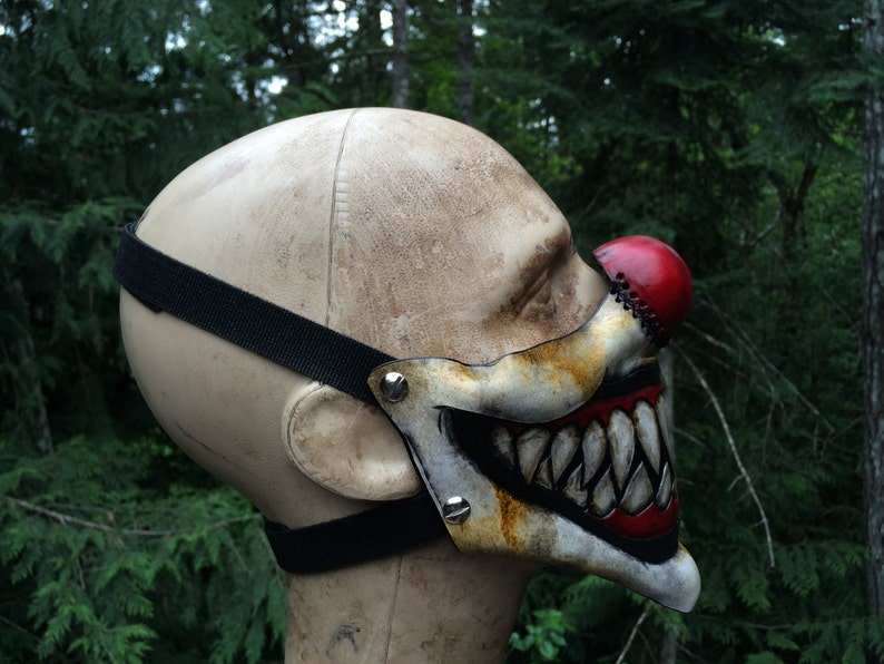 Leather sharp tooth clown mask image 3