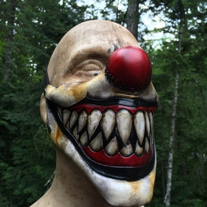 Leather sharp tooth clown mask image 1