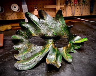 Leather leaf mask in green inspired by the a leaf from an acorn tree