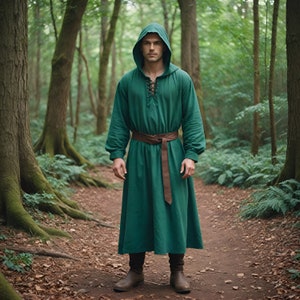 Forest Ranger Exquisite Halloween Cape | Mystic Green Hooded Cloak | Medieval Larp Cosplay Costume | Fantasy Wilderness Cloak Gift for Him