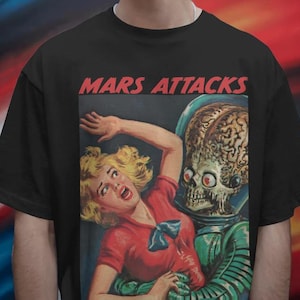 Comfort Colors Mars Attacks T-Shirt: Vintage Alien Movie Tee,Tim Burton Movie Shirt
